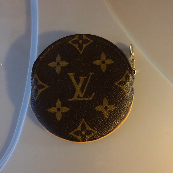 Louis Vuitton Handbags - Louis Vuitton Coin Purse